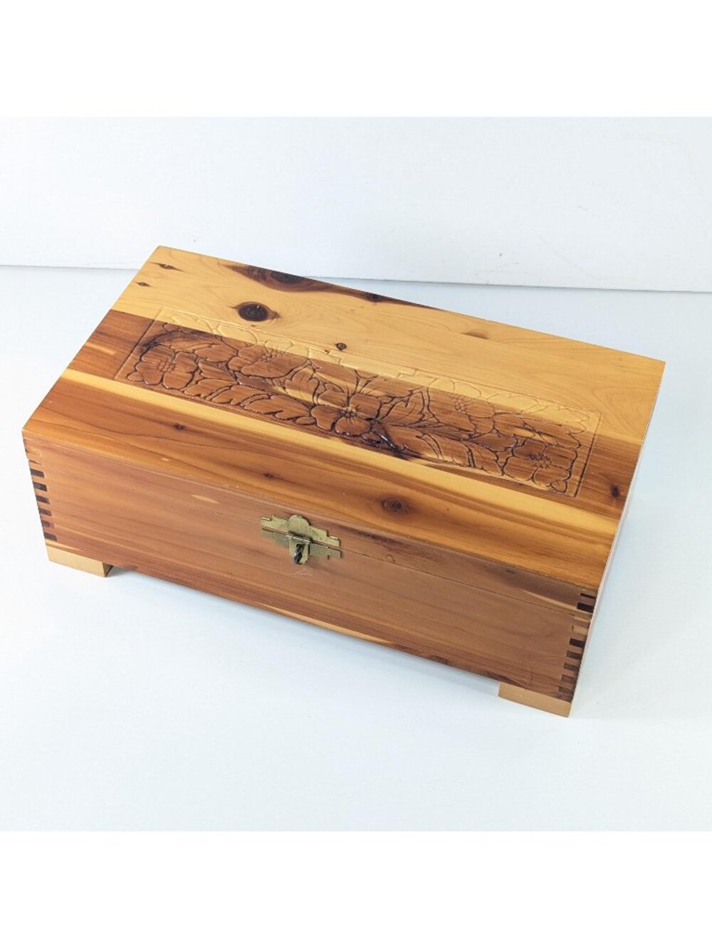 Floral stamped Cedar Keepsake Box, floral lid memory box, jewelry casket